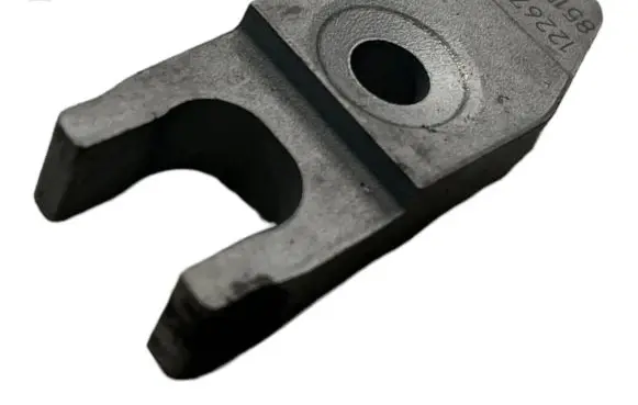 Opel Astra K Fuel Injector clamp holder 1226769