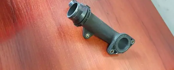 BMW 1 E81 E87 Engine coolant pipe/hose 7505055