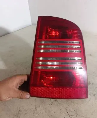 Rear/tail lights