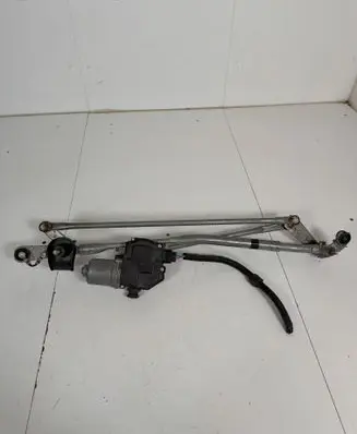 Toyota Camry VIII XV70 Front wiper linkage and motor 8511033430