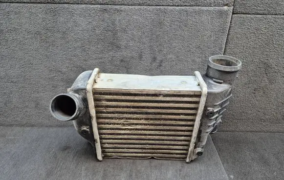 Audi A6 S6 C6 4F Intercooler radiator 4F0145805E 4F0145805AF