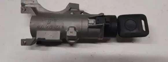 Audi A4 S4 B5 8D Ignition lock 4D0905851A