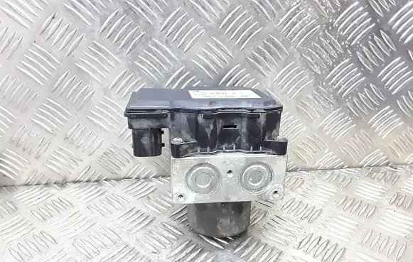 Mini Cooper Hatch Hardtop ABS Pump 678590901