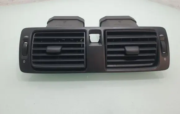 Volvo S40 Dash center air vent grill Y011233810