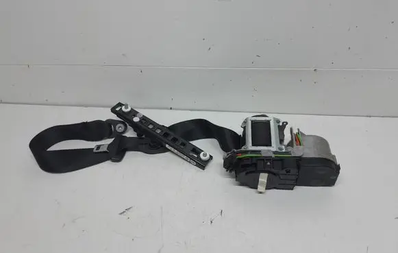 Mercedes-Benz S W221 Front seatbelt A2218605185 A2218600788