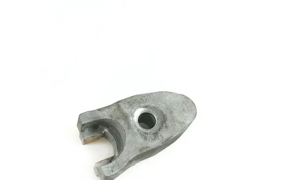 Audi A7 S7 4G Fuel Injector clamp holder 059216J
