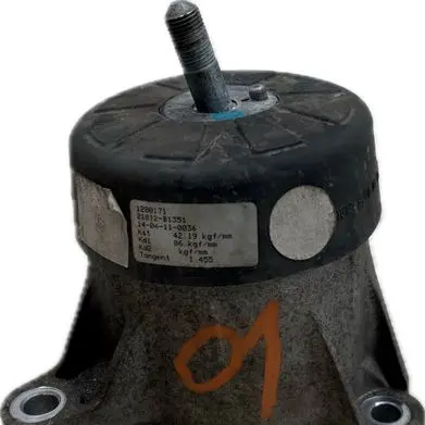 Hyundai Genesis Engine mount bracket 21812B1351