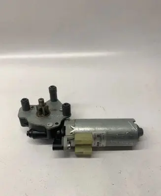 BMW X3 F25 Seat adjustment motor 0130002631