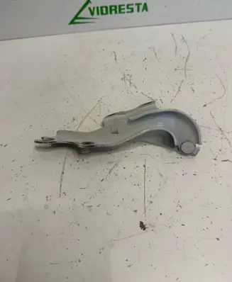 Mazda 2 Engine bonnet/hood hinges