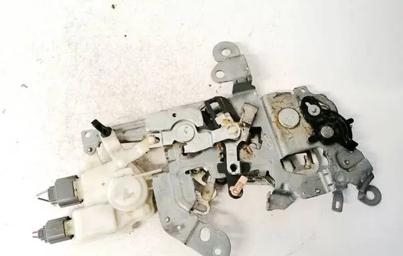 Mazda 5 Rear door lock