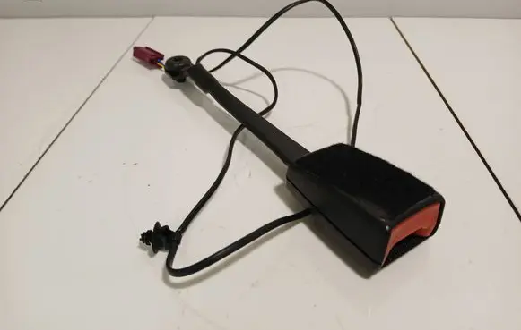 Ford Focus Front seatbelt buckle BM5161209ABW