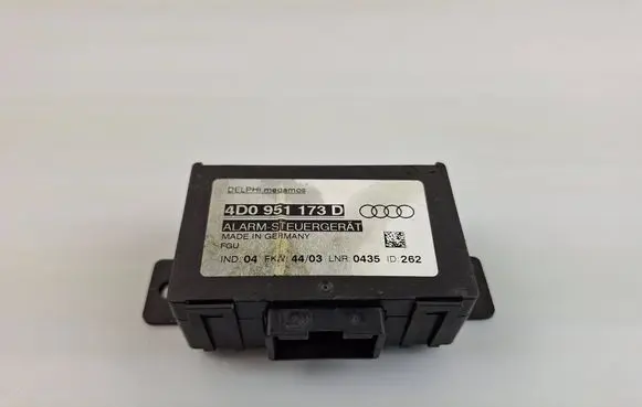 Audi A4 S4 B6 8E 8H Alarm control unit/module 4D0951173D