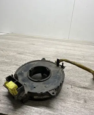 Mitsubishi Space Runner Airbag slip ring squib (SRS ring) 18037