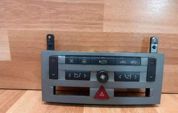 Peugeot 407 Climate control unit 96573322 VP4PUH18C612FE FG0B05E937