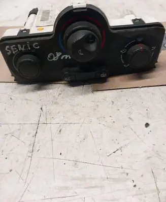 Renault Scenic II - Grand scenic II Climate control unit 6H2228 69580001 F6665720