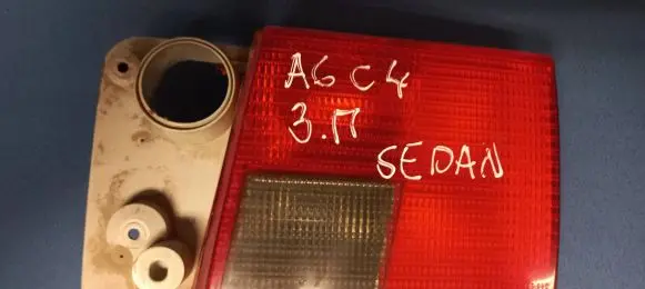 Audi A6 S6 C4 4A Tailgate rear/tail lights 145592