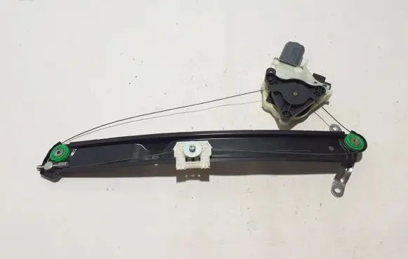 Porsche Panamera (970) Front window lifting mechanism without motor