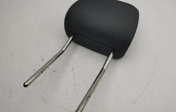 Audi A1 Front seat headrest 