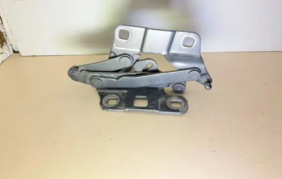 Mercedes-Benz GLE (W166 - C292) Engine bonnet/hood hinges A1668800128