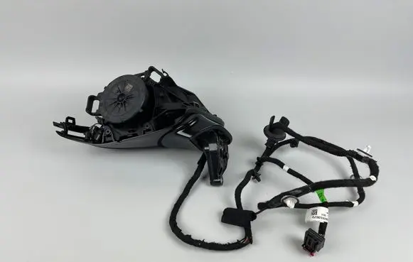Audi A8 S8 D5 Front door electric wing mirror 4N1857527B 4N1857527 4N1857409J
