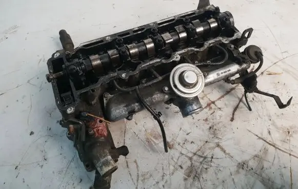Opel Frontera B Engine head 9128018