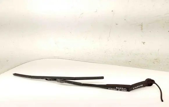 Nissan X-Trail T33 Front wiper blade arm 