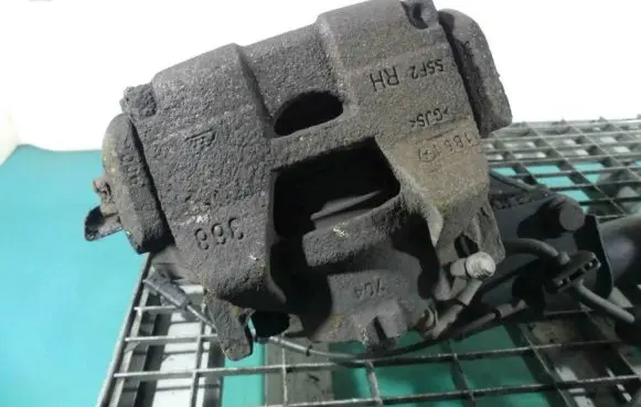 Renault Latitude (L70) Front brake caliper IMPRK1179962