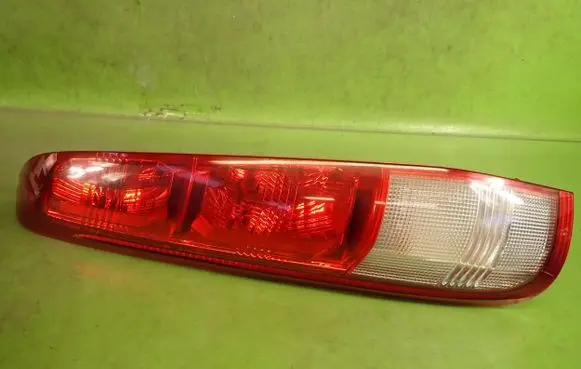 Nissan X-Trail T30 Rear/tail lights 4913
