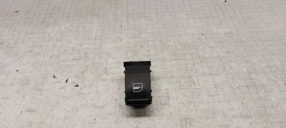 Volkswagen Golf V Electric window control switch