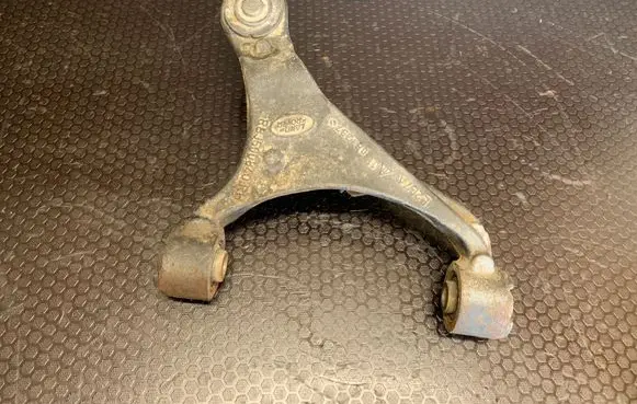 Land Rover Range Rover Sport L320 Front control arm RBJ500840
