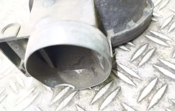 Volvo V70 Mass air flow meter