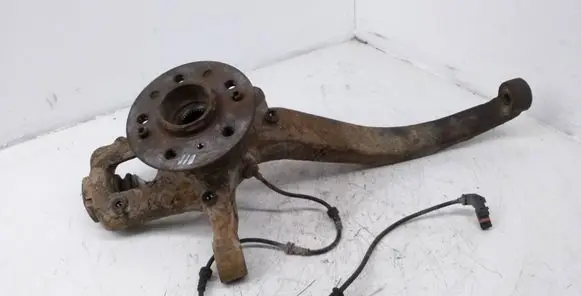 Mercedes-Benz ML W164 Front wheel hub spindle knuckle