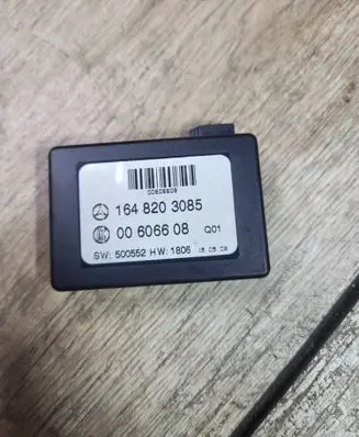 Mercedes-Benz ML W164 Rain sensor 1648203085 500552 00606608