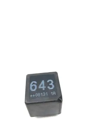 Audi A6 S6 C6 4F Other relay 8K0951253