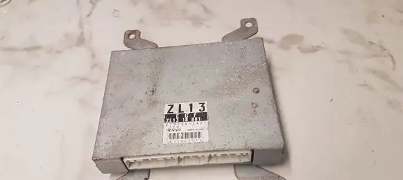 Mazda 323 Engine control unit/module 2797000421 ZL1318881