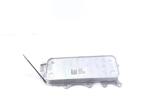 Mercedes-Benz ML W166 Oil filter mounting bracket 6421800165