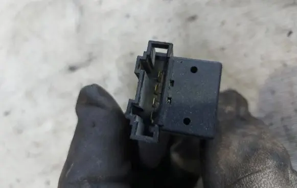 Volkswagen Sharan Brake pedal sensor switch 1J0945511A