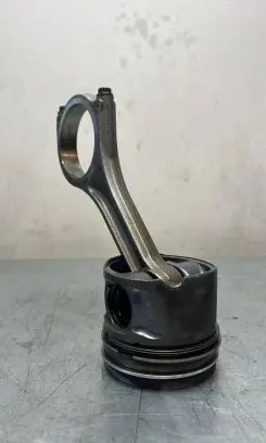Land Rover Range Rover Sport L320 Piston with connecting rod 368DT