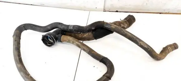 Opel Insignia A Engine coolant pipe/hose