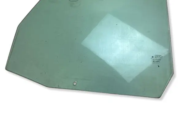 Jeep Wrangler Front door window/glass (coupe) 43R000263