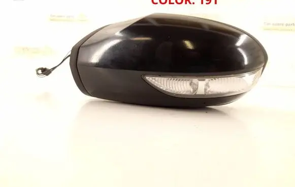 Mercedes-Benz B W245 Front door electric wing mirror 1698100376 A1698100376