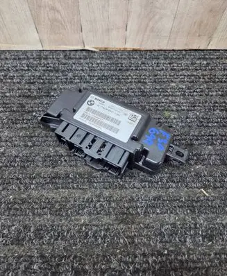BMW 3 F30 F35 F31 Airbag control unit/module 6826985 65776826985 0285013628