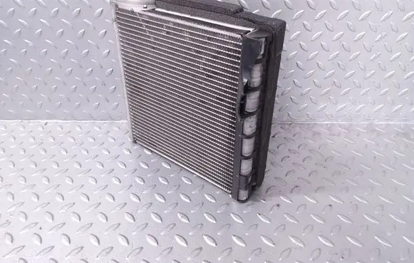Volkswagen PASSAT CC Air conditioning (A/C) radiator (interior) 