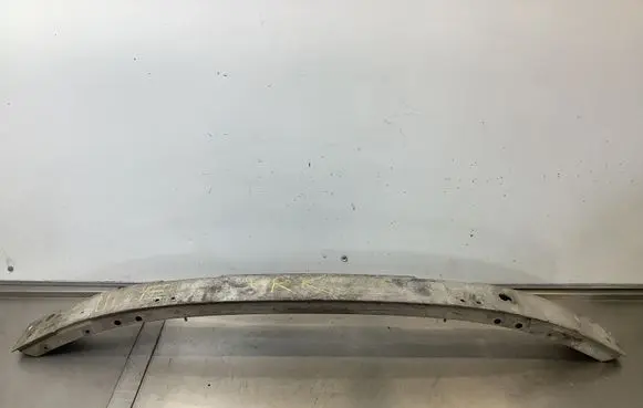 Mercedes-Benz E W211 Front bumper cross member 