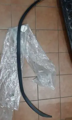 Renault Clio IV Front bumper lip 7700283861