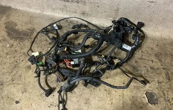 BMW 3 F30 F35 F31 Engine installation wiring loom 8575260