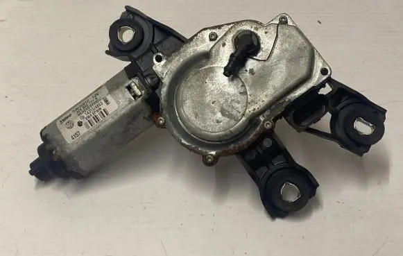Volkswagen PASSAT B6 Rear window wiper motor 3C9955711A 53032812 143154863