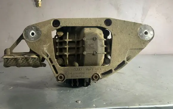 Audi Q5 SQ5 Rear differential 8K0599287G AIS112C01