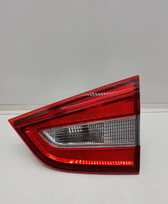 Suzuki SX4 S-Cross Tailgate rear/tail lights 13218733 2463200