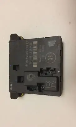 Mercedes-Benz E W211 Door control unit/module 2118201626